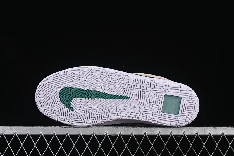 All categories Nk SB Dunk series Nk SB Dunk Low low-top sneakers Nk SB Day One Nike low-top casual sneakers FN4210-100